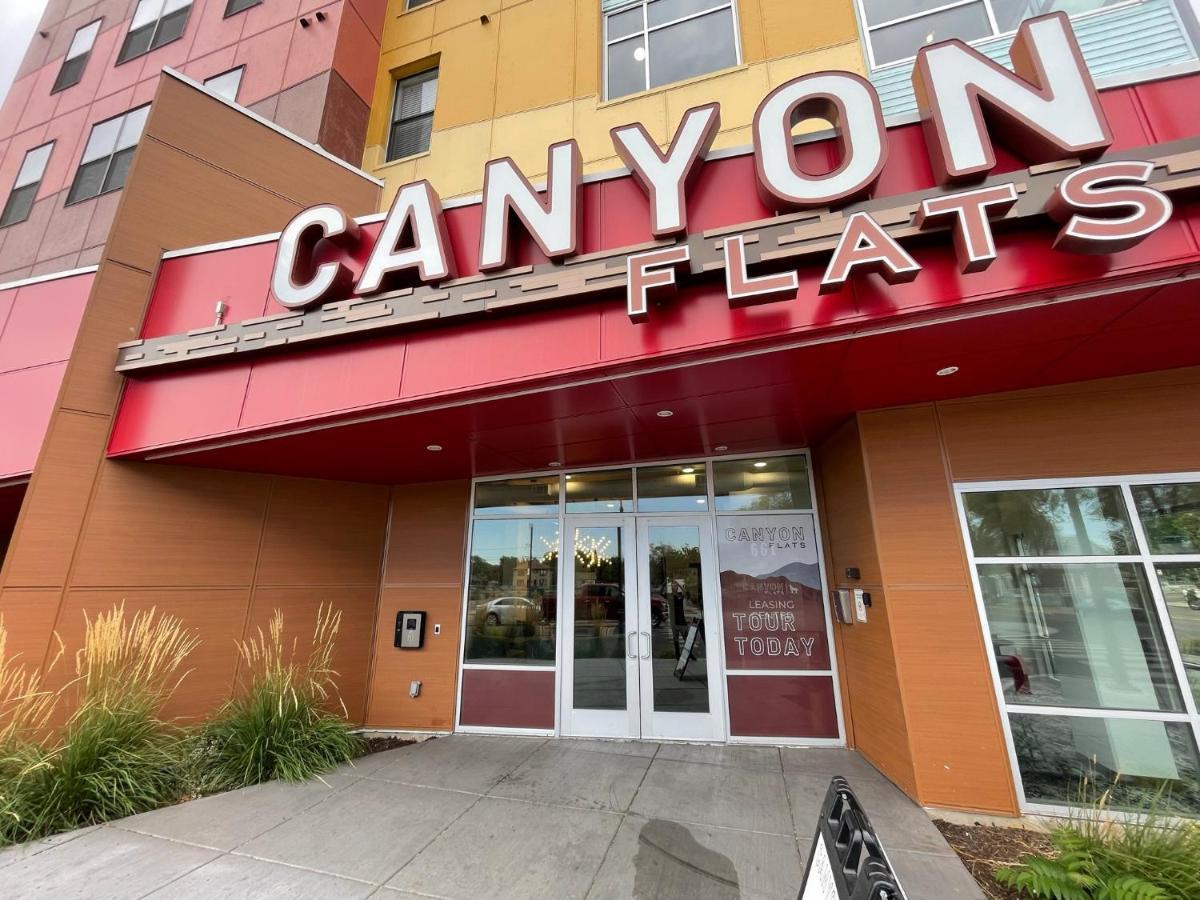 Canyon Flats Apartments By Barsala Reno Ngoại thất bức ảnh